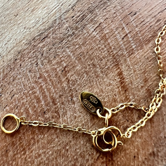 Solid 18K Yellow Gold Ladybug Beautiful Necklace 16" - Picture 10 of 14